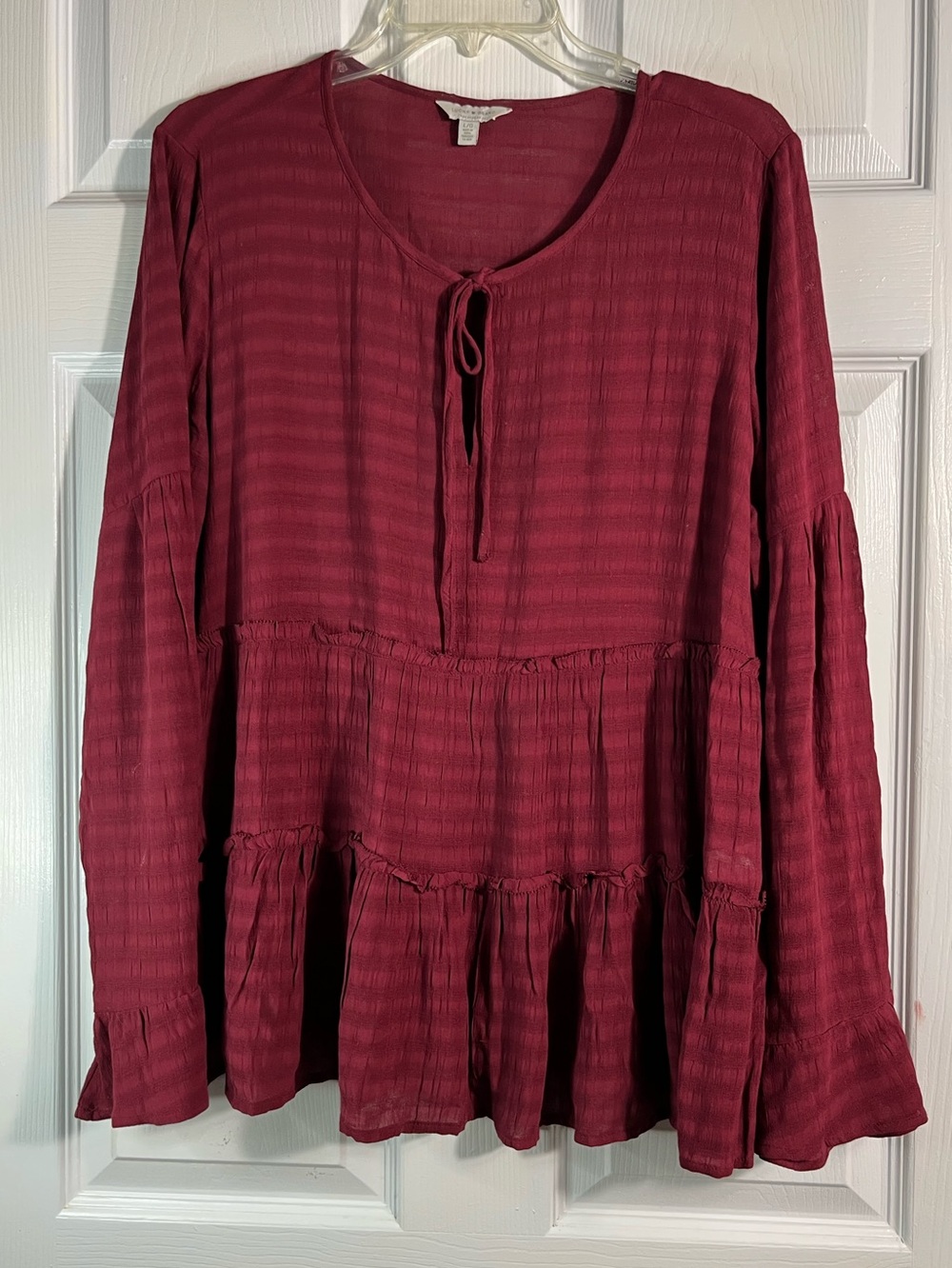 Lucky Brand Tiered Burgundy Tunic Top L